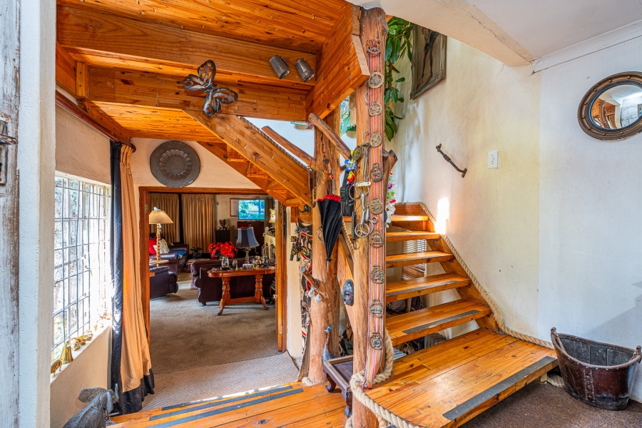 4 Bedroom Property for Sale in Hartbeespoort Rural North West